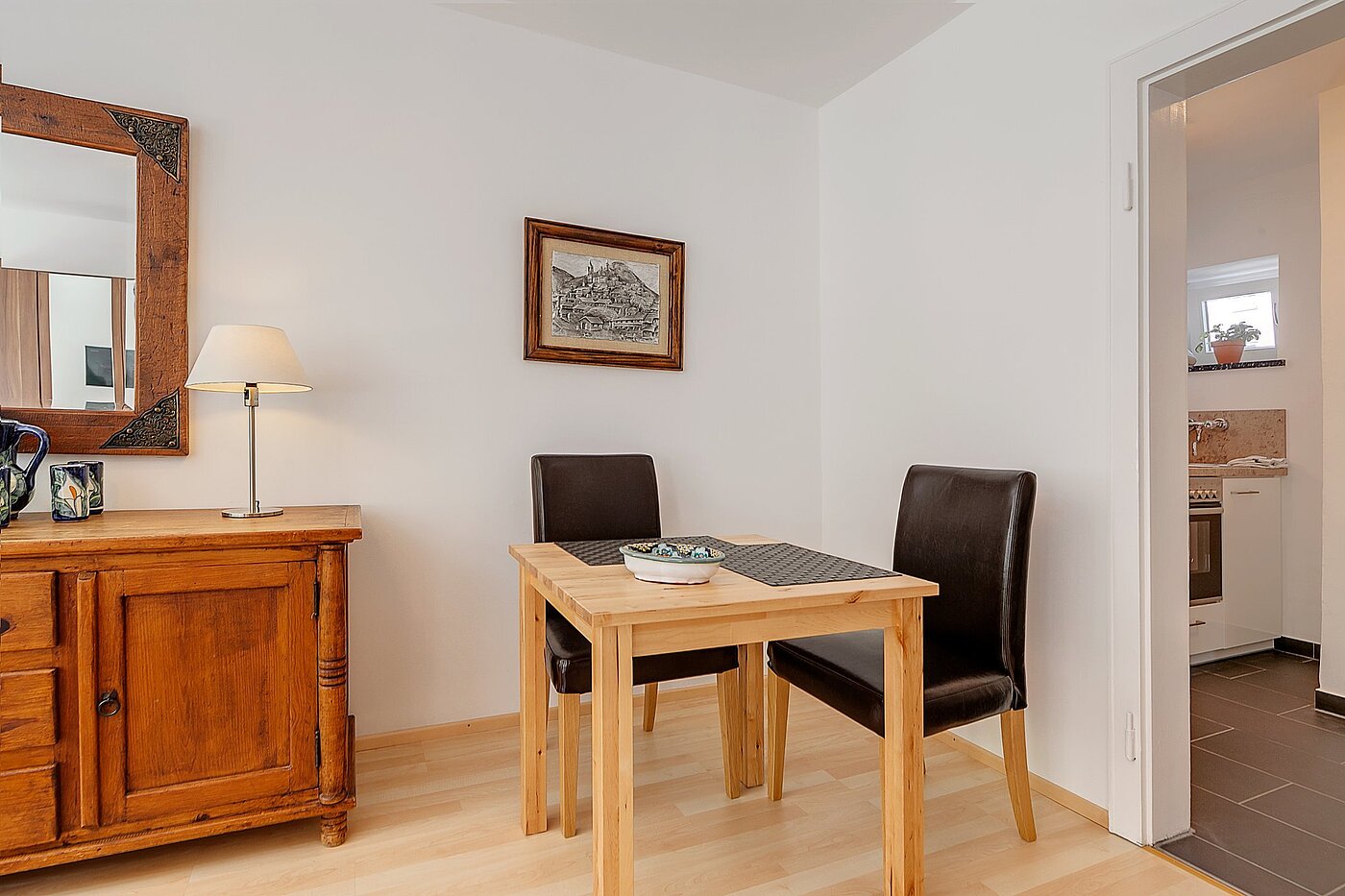 Etagenwohnung mit 1 Zimmer | München-Schwabing | 2105ML1 | Essen....