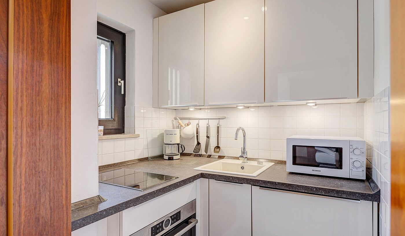 Etagenwohnung mit 1 Zimmer | München-Bogenhausen | 70070 | Separate Einbauküche