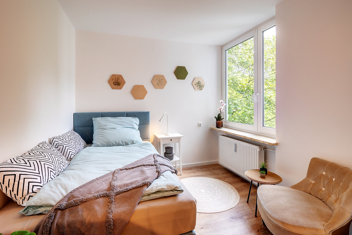 Etagenwohnung mit 3 Zimmern | Unterhaching | 70421 | Kind, Gäste oder...