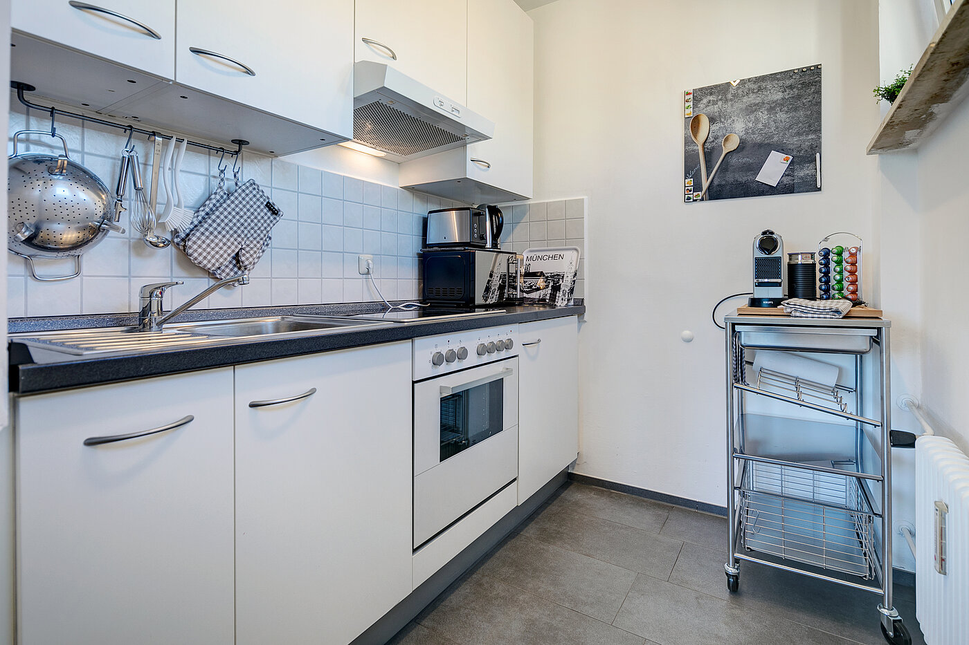 Etagenwohnung mit 2 Zimmern | München-Moosach | 70407 | Küche