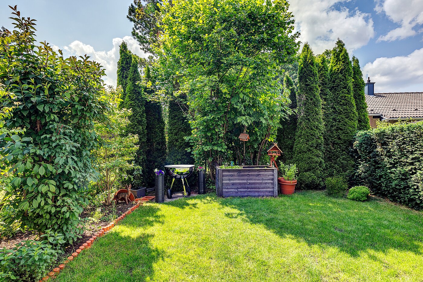 Reiheneckhaus mit 6 Zimmern | Germering | 70033 | gepflegter Garten...