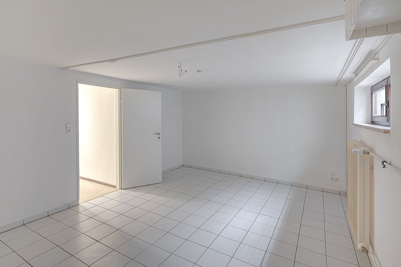 Reihenmittelhaus mit 5 Zimmern | Unterschleißheim | 70187 | ...beheizbar und mit Fenster