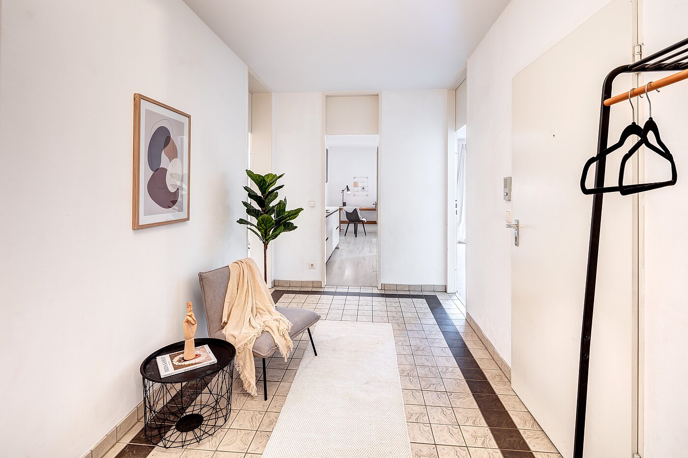 Erdgeschosswohnung mit 2.5 Zimmern | München-Harlaching | 70018 | ...Eingangsbereich mit...