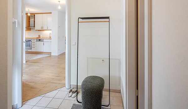 Erdgeschosswohnung mit 2 Zimmern | München-Laim | 70464 | Eingangsbereich...
