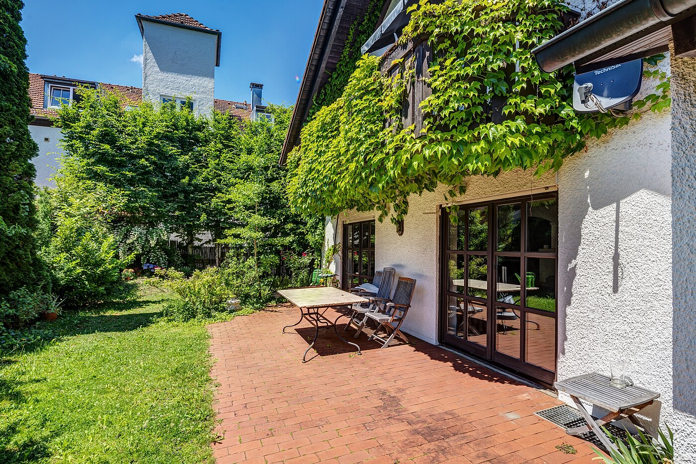 Einfamilienhaus mit 4 Zimmern | Neubiberg | 70429 | Terrasse