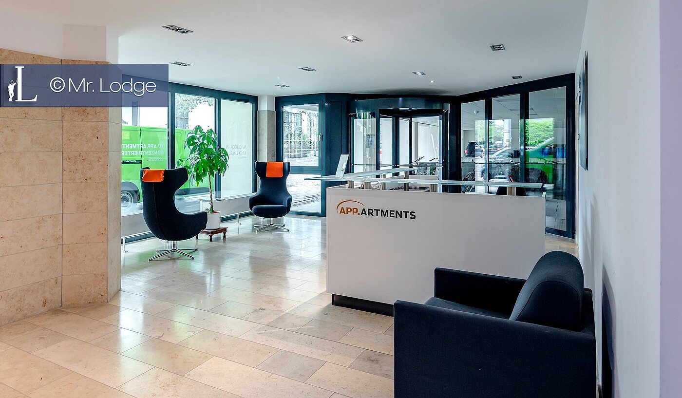 Etagenwohnung mit 1 Zimmer | München-Bogenhausen | 1802ML4 | Empfangsbereich mit Concierge