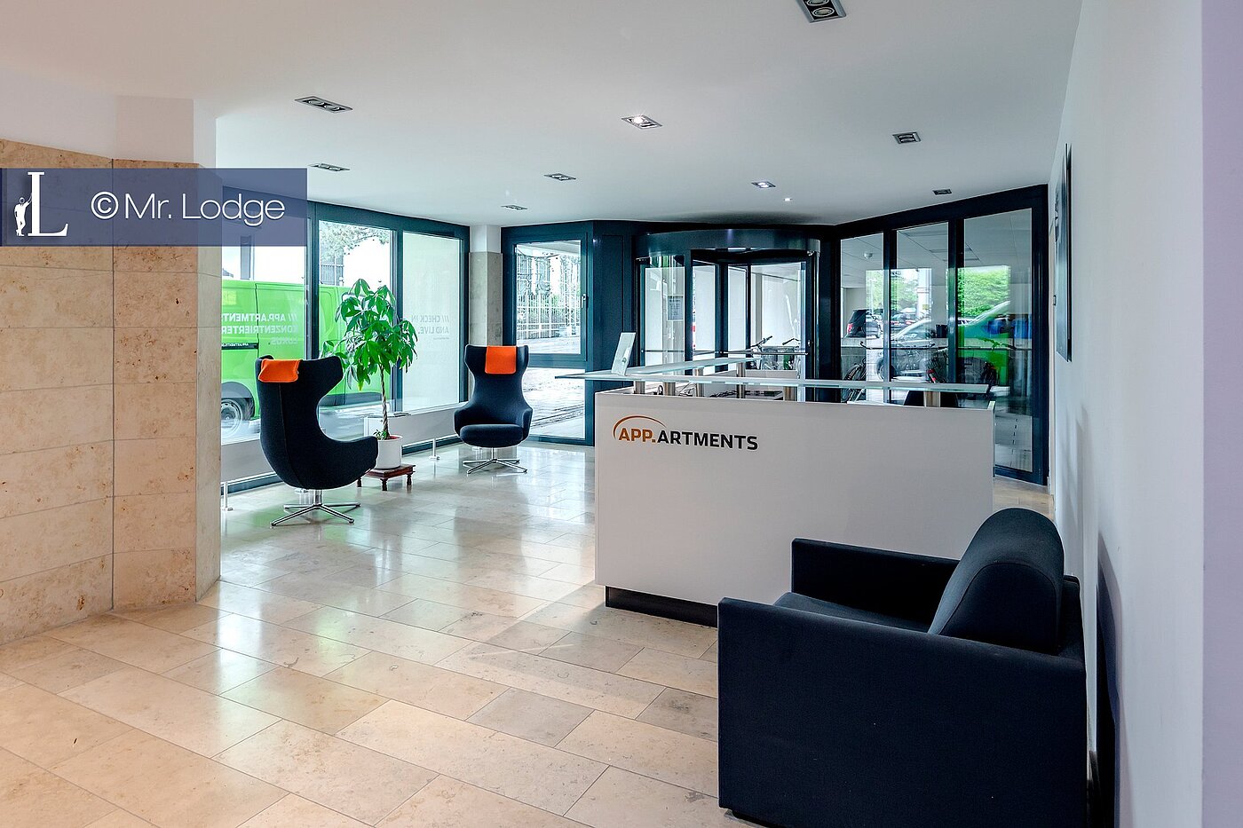 Etagenwohnung mit 1 Zimmer | München-Bogenhausen | 1802ML4 | Empfangsbereich mit Concierge