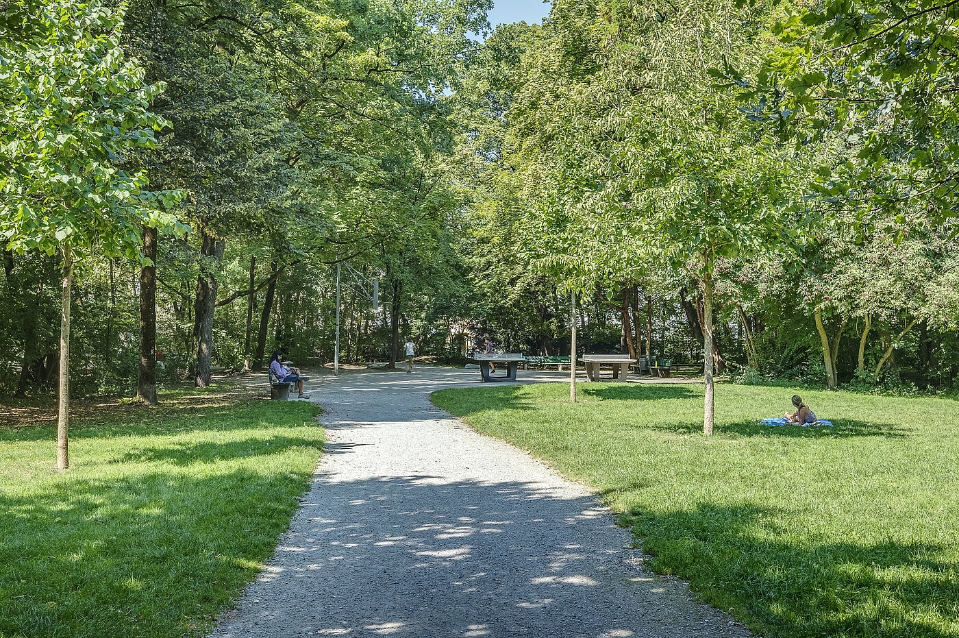 Etagenwohnung mit 2 Zimmern | 70075 | Naherholung