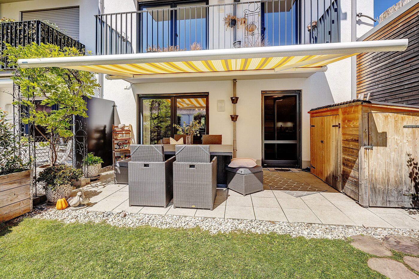 Erdgeschosswohnung mit 3 Zimmern | Wolfratshausen | 2208ML1 | ...mit elektrischer Markise für...