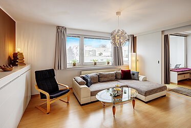 Ottobrunn: Großzügige 3,5-Zimmer Wohnung - frei