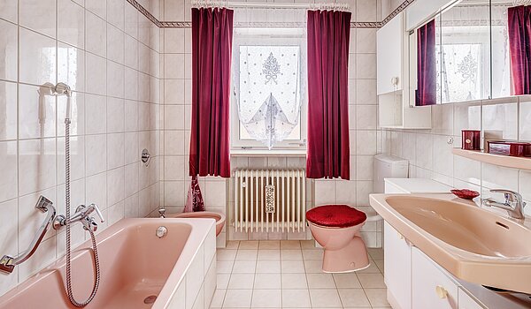 Einfamilienhaus mit 6 Zimmern | Unterschleißheim | 2209ML7 | Tageslichtbad