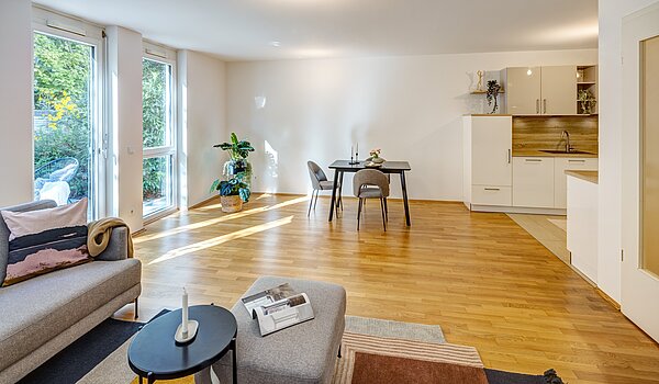 Etagenwohnung mit 2 Zimmern | München-Thalkirchen | 70493 | Essbereich mit...
