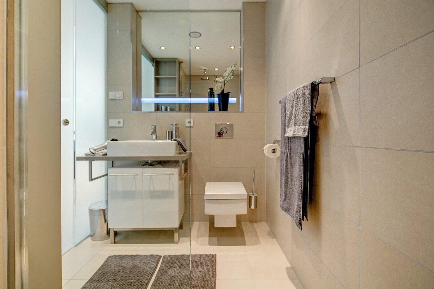 Etagenwohnung mit 1 Zimmer | München-Bogenhausen | 1807ML5 | Duschbad mit Glasschiebetür...