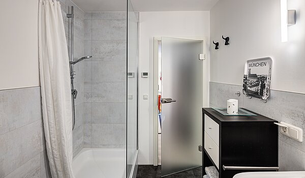 Einfamilienhaus mit 4 Zimmern | Neubiberg | 70429 | ...