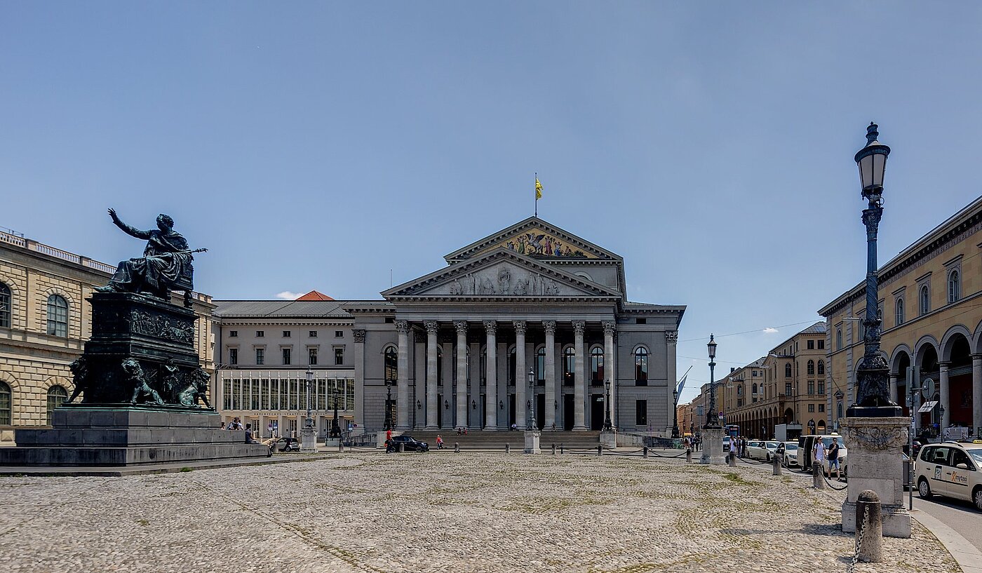 Hochparterre mit 2 Zimmern | München-Lehel | 2012ML1 | ...Odeonsplatz um die Ecke