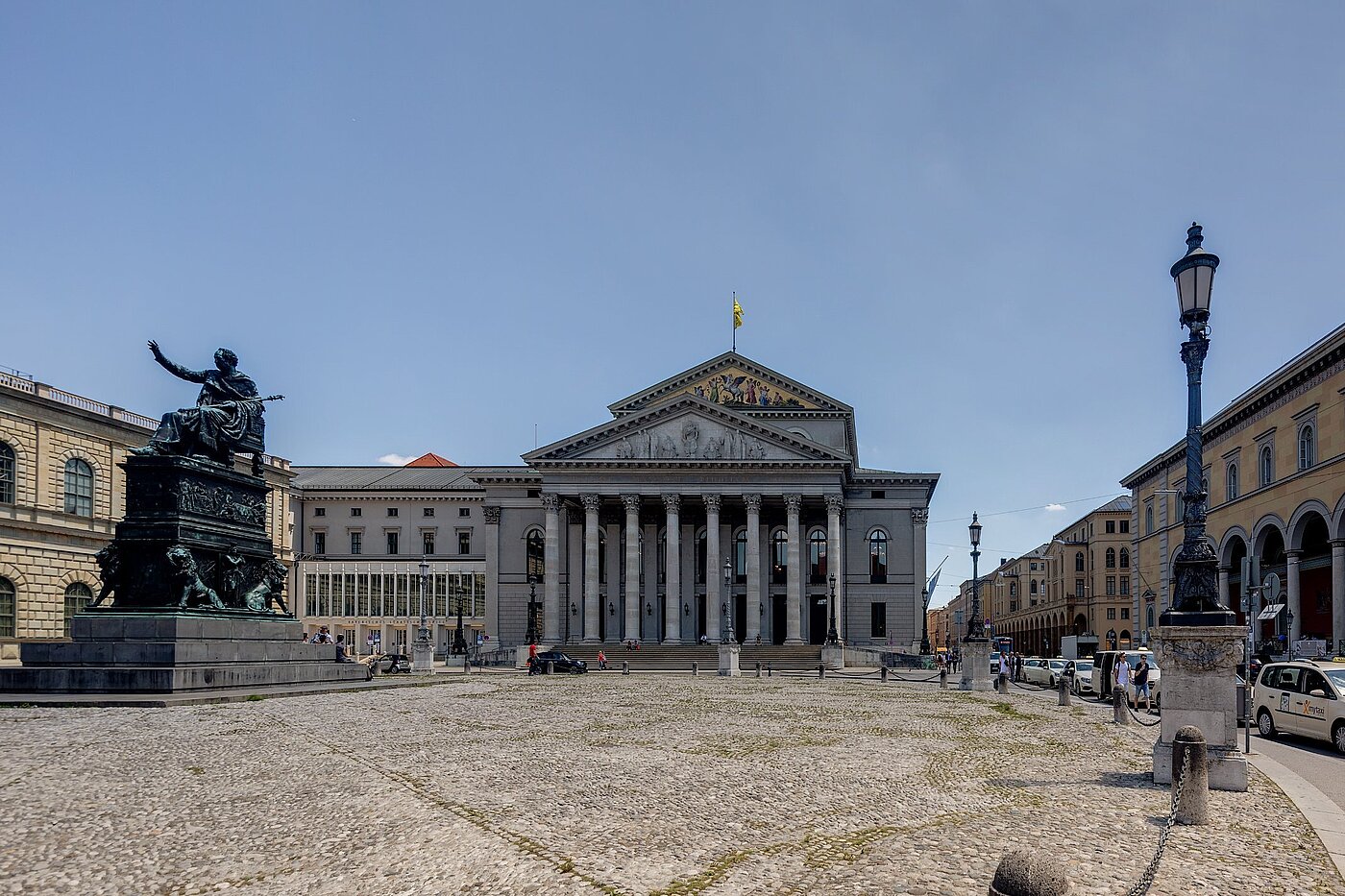 Hochparterre mit 2 Zimmern | München-Lehel | 2012ML1 | ...Odeonsplatz um die Ecke