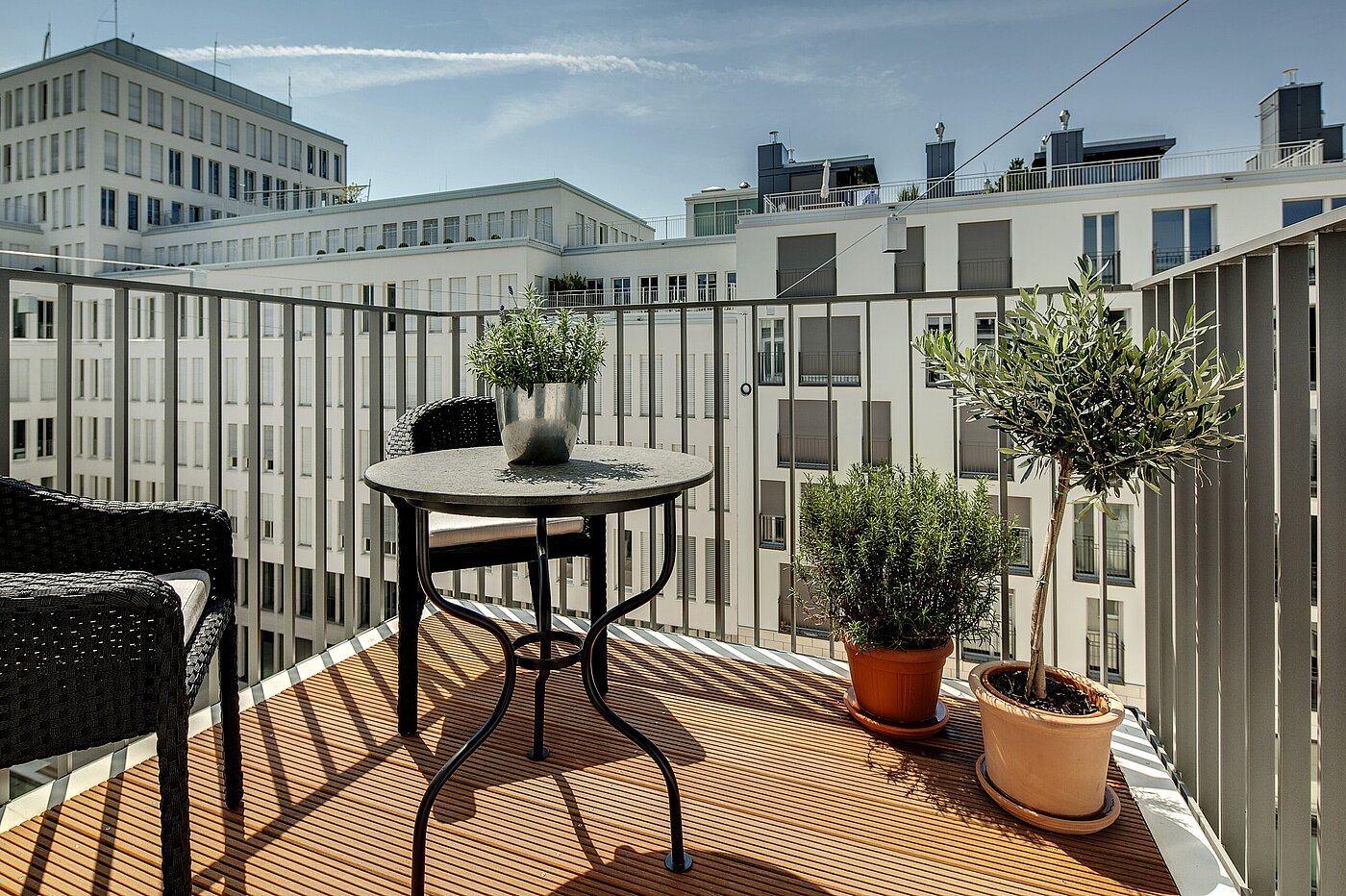 Etagenwohnung mit 2 Zimmern | München-Maxvorstadt | 70023 | Sonniger Westbalkon