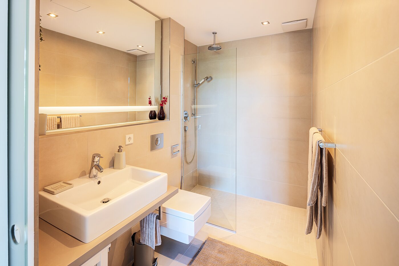 Apartment mit 1.5 Zimmern | München-Bogenhausen | 70378 | Geräumiges...