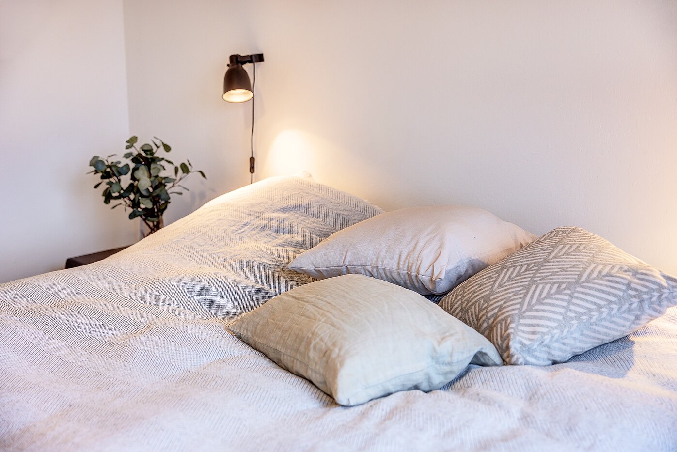 Etagenwohnung mit 2 Zimmern | 70206 | ...Schlafen