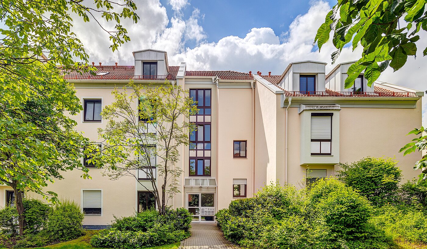 Etagenwohnung mit 2 Zimmern | Germering | 70029 | Gepflegtes...