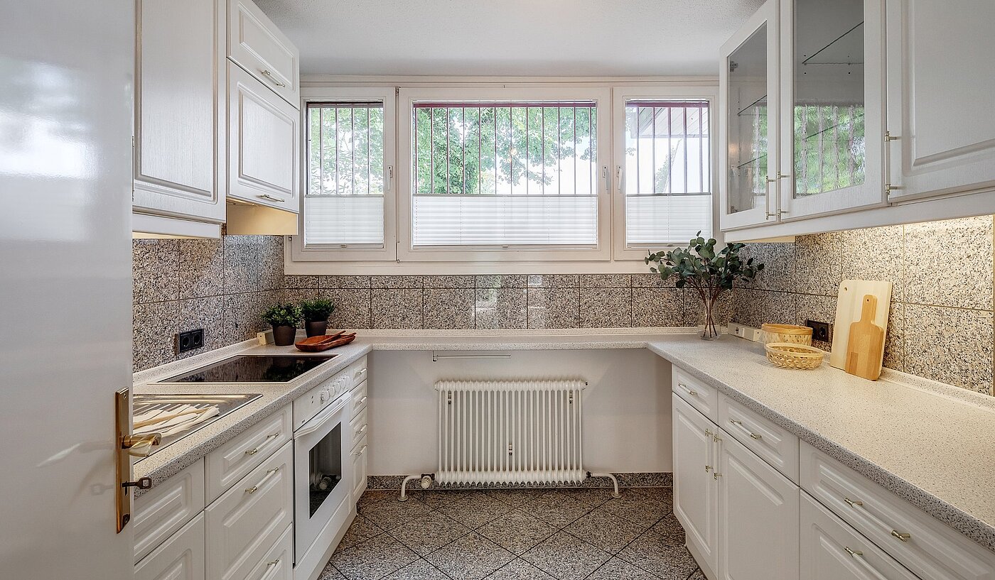 Etagenwohnung mit 5.5 Zimmern | Weßling | 1907ML4 | Geräumige Küche