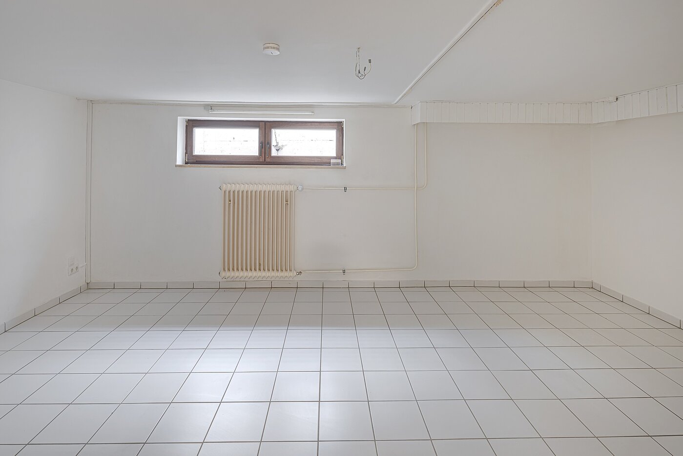 Reihenmittelhaus mit 5 Zimmern | Unterschleißheim | 70187 | Geräumiger Hobbykeller...