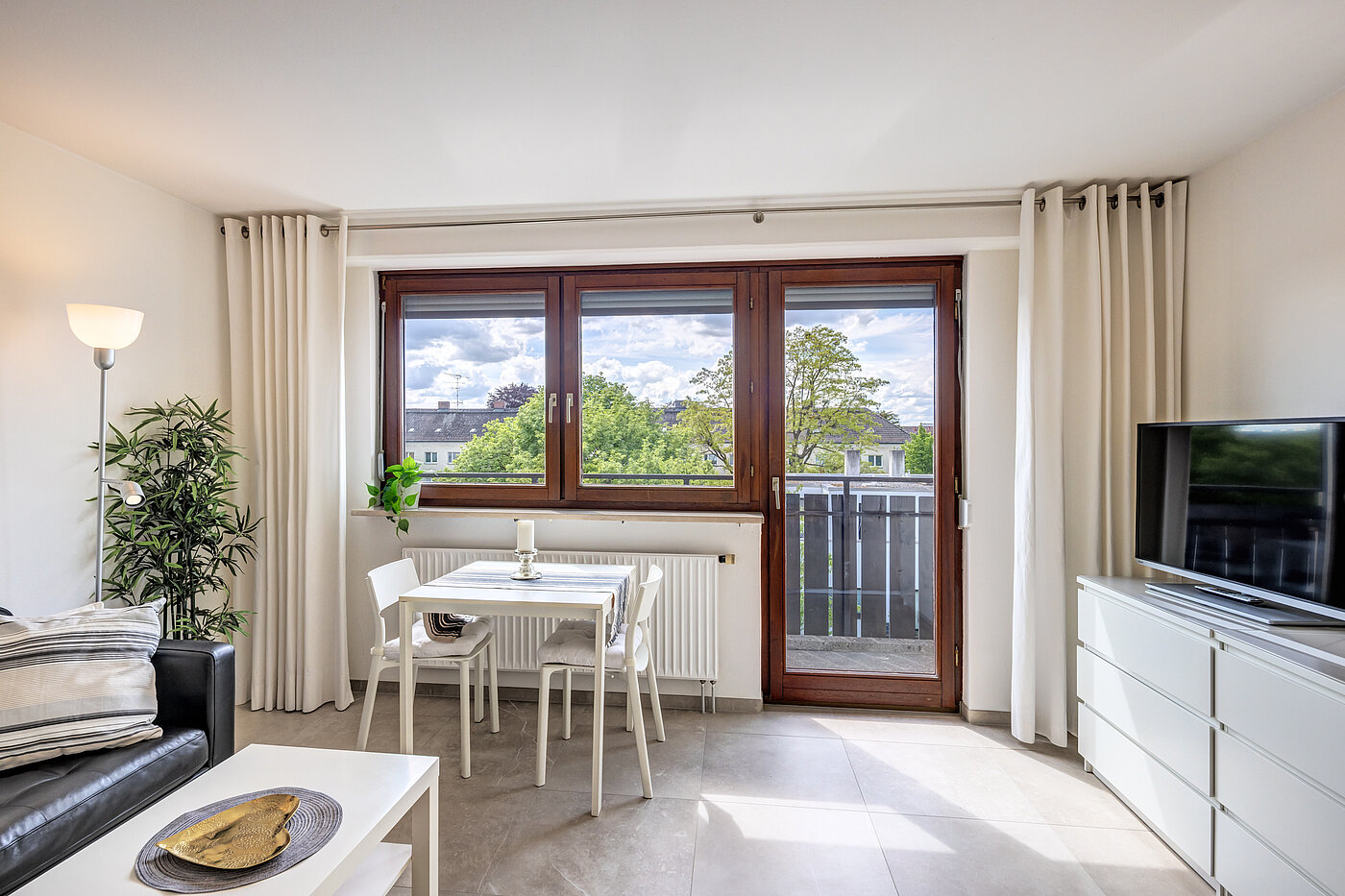 Etagenwohnung mit 1 Zimmer | München-Milbertshofen | 704371 | Essen