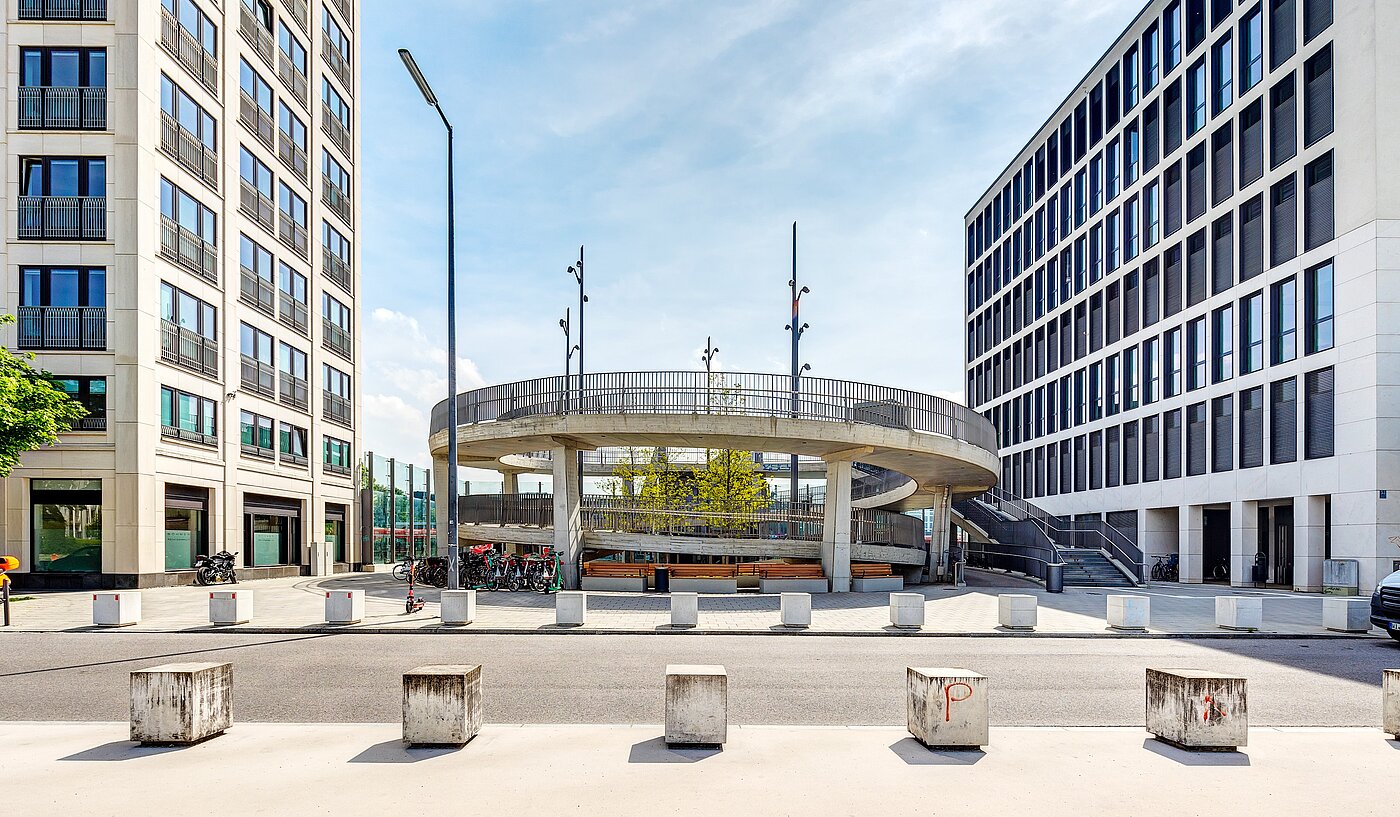 Etagenwohnung mit 2.5 Zimmern | 70020 | ...und direkter Anbindung an die S-Bahn