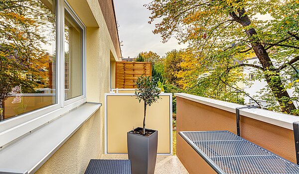 Apartment mit 1 Zimmer | 70478 | Sonniger Balkon
