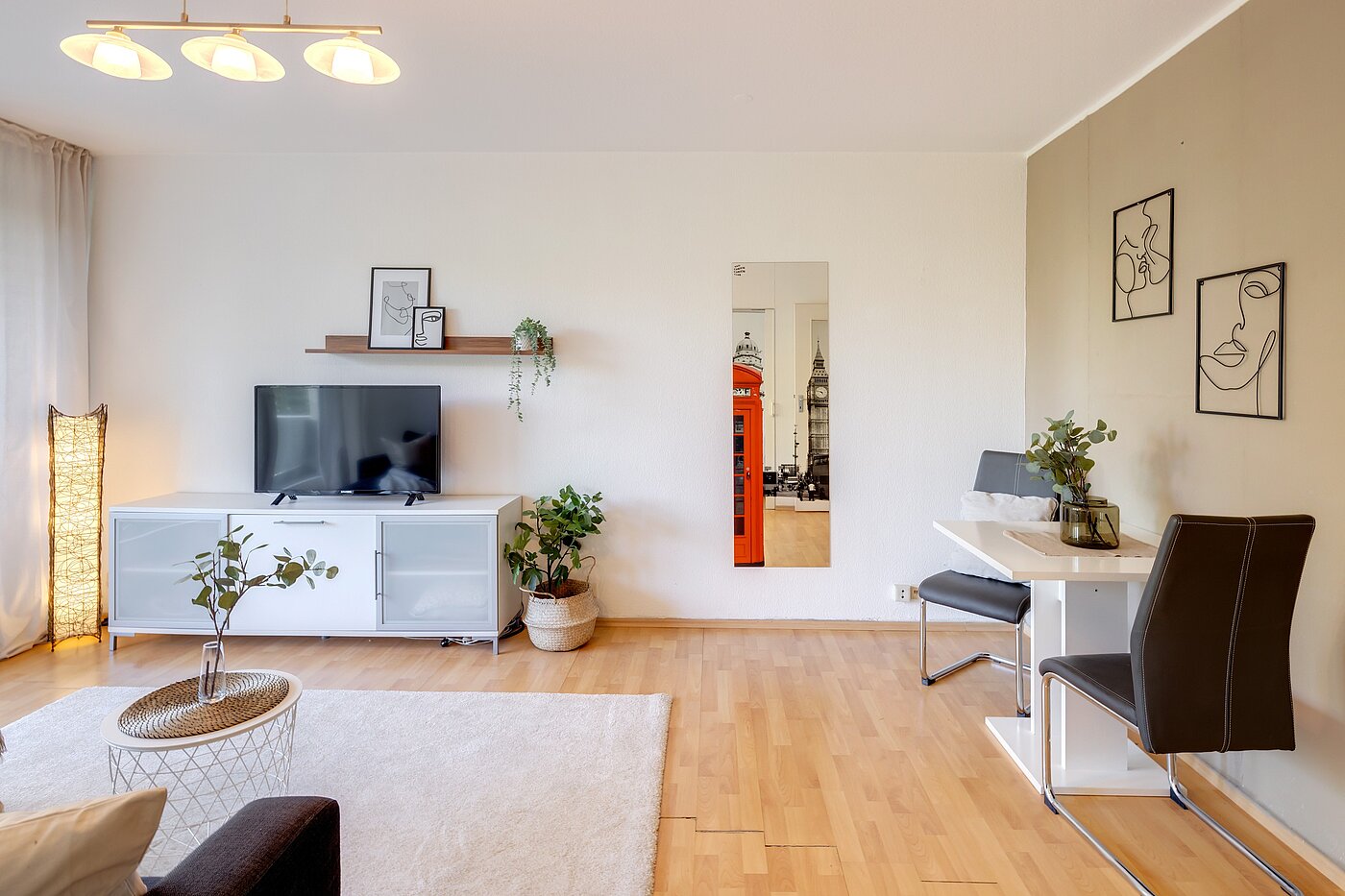 Etagenwohnung mit 2 Zimmern | München-Sendling-Westpark | 2204ML2 | Helles Wohnzimmer...