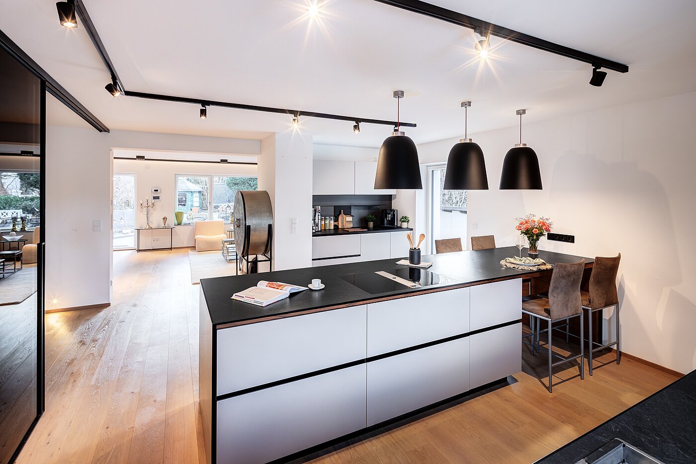 Reiheneckhaus mit 6 Zimmern | München-Trudering | 70191 | ...offen mit...