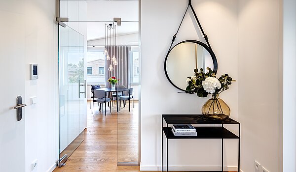 Etagenwohnung mit 2 Zimmern | 70134 | Ansprechendes Entrée