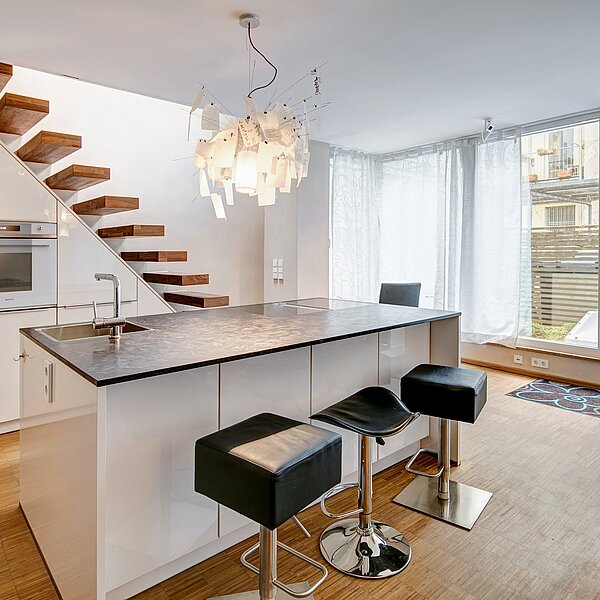 Neuhausen: 2-Zi.-Stadthäuschen mit Stil und Komfort