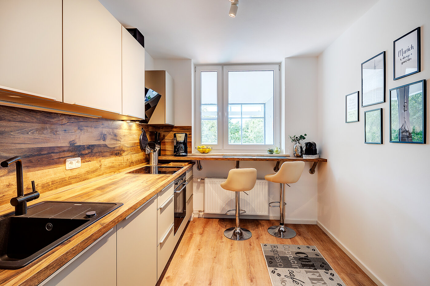 Etagenwohnung mit 3 Zimmern | Unterhaching | 70421 | ...voll ausgestattet