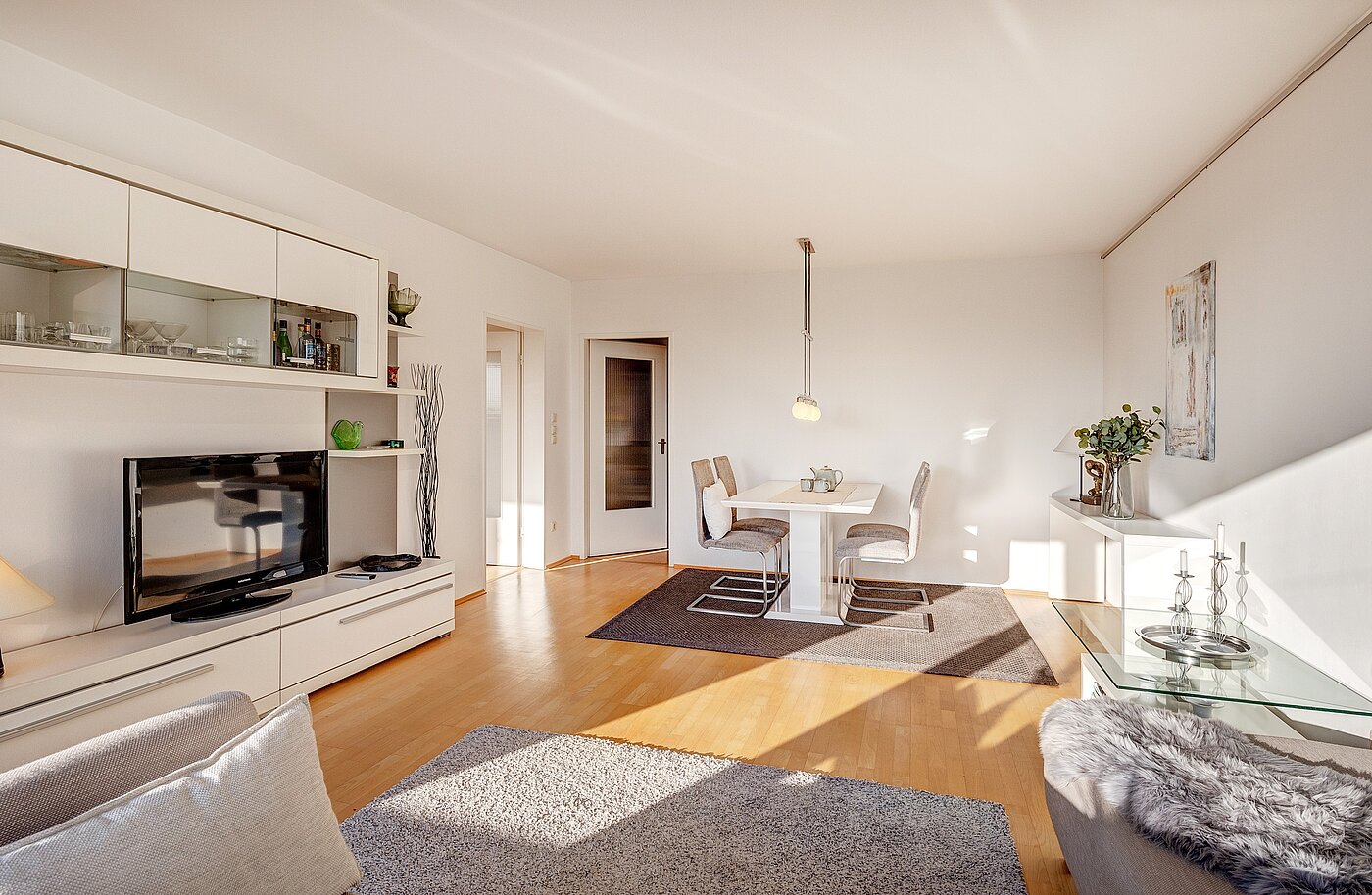 Etagenwohnung mit 3 Zimmern | Unterschleißheim | 70003 | Mit viel Platz und ...