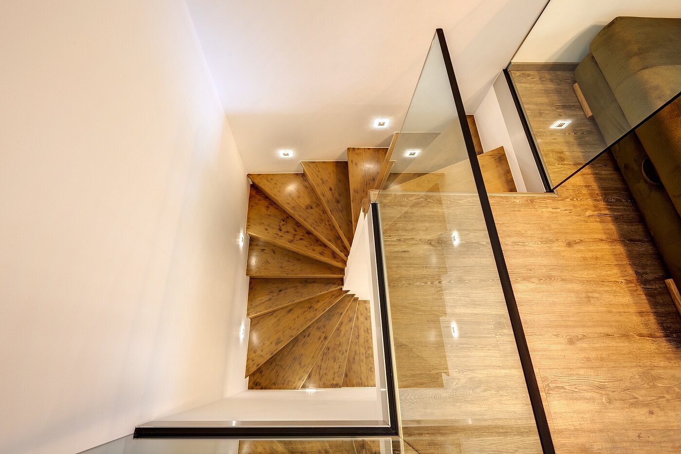 Maisonettewohnung mit 3 Zimmern | München-Milbertshofen | 702341 | Treppe ins UG