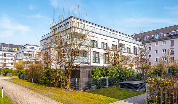 Penthouse mit 2 Zimmern | München-Bogenhausen | 70385 | Ruhig gelegen