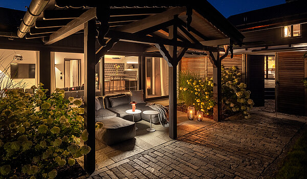 Besondere Immobilie mit 15 Zimmern | Bad Wiessee | 701592 | Chalet II Terrasse
