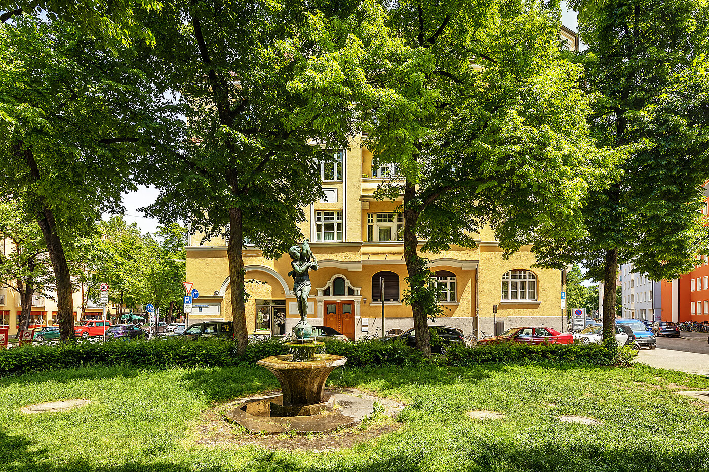 Erdgeschosswohnung mit 2 Zimmern | 70219 | Umgebung