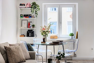 Alt-Sendling: Renovierte 2-Zimmer Wohnung Nähe Flaucher - frei nach Absprache