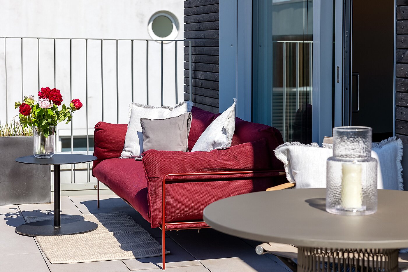 Etagenwohnung mit 2 Zimmern | 70134 | ...und außen