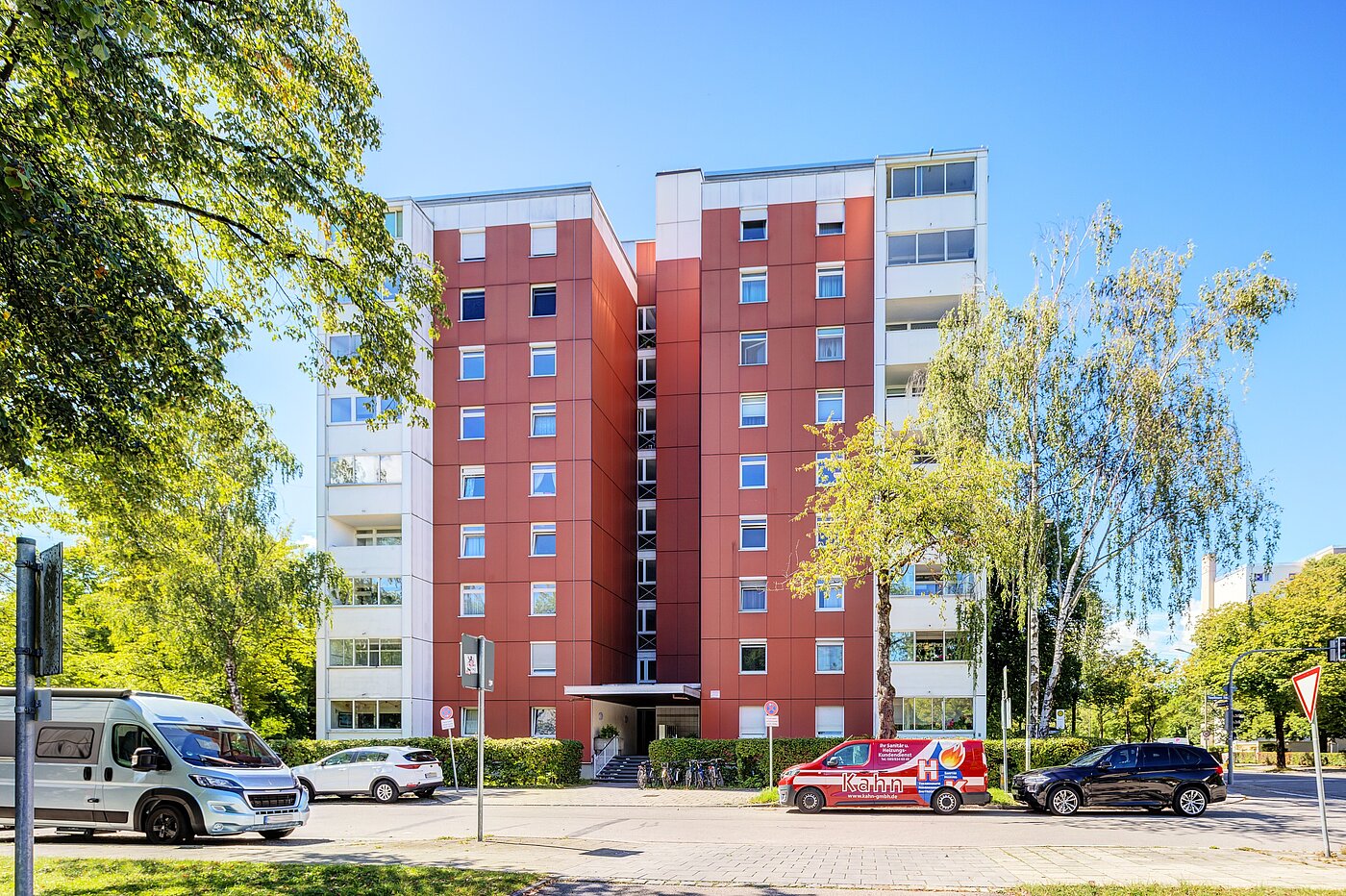 Etagenwohnung mit 4 Zimmern | München-Aubing | 70276 | Gebäudevorderansicht