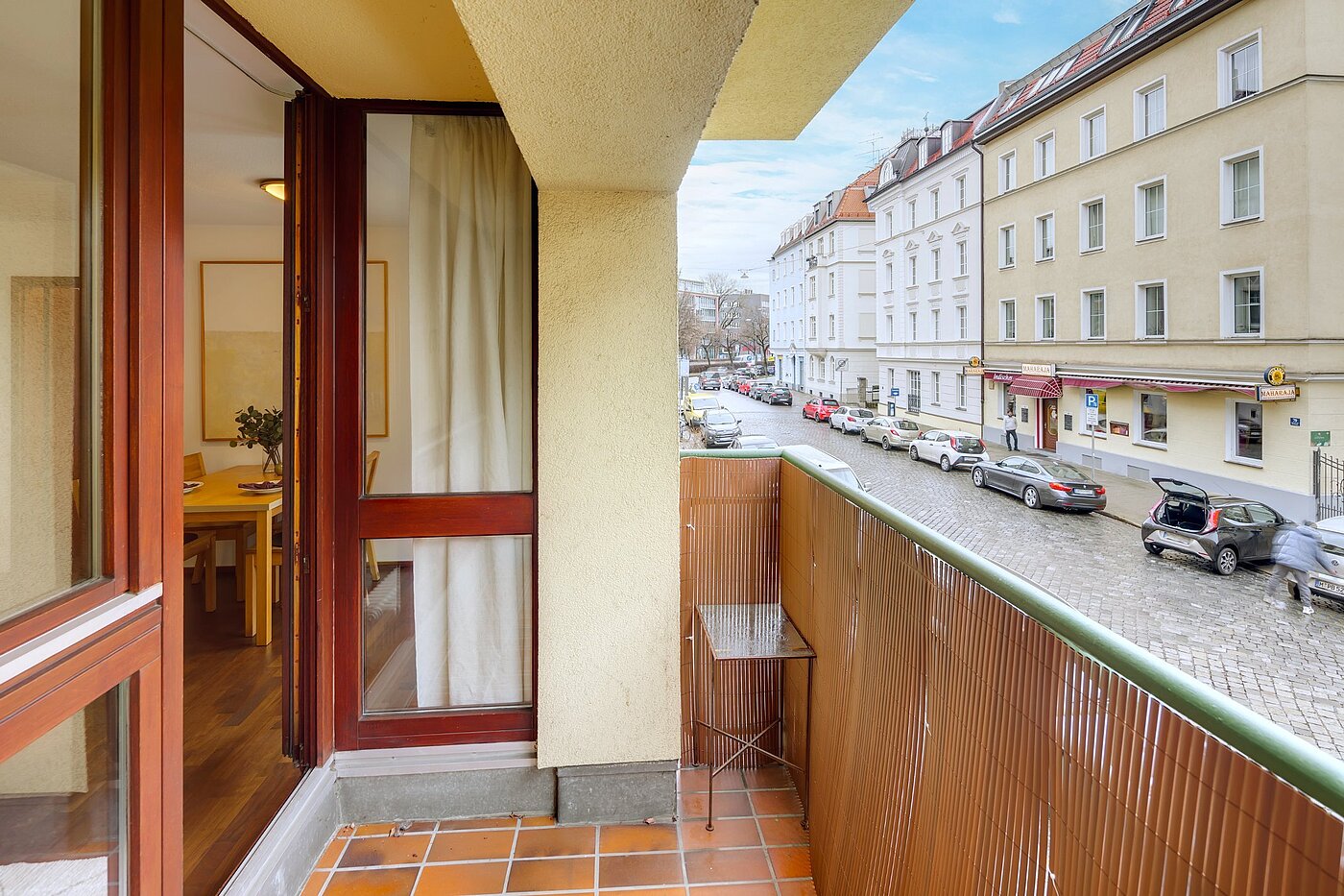 Etagenwohnung mit 2 Zimmern | München-Neuhausen | 2012ML5 | Zugang zur Loggia