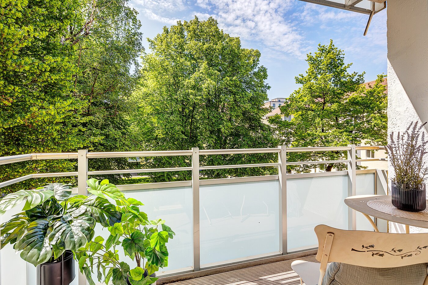 Etagenwohnung mit 2.5 Zimmern | München-Berg am Laim | 70030 | Sonnige Aussichten...