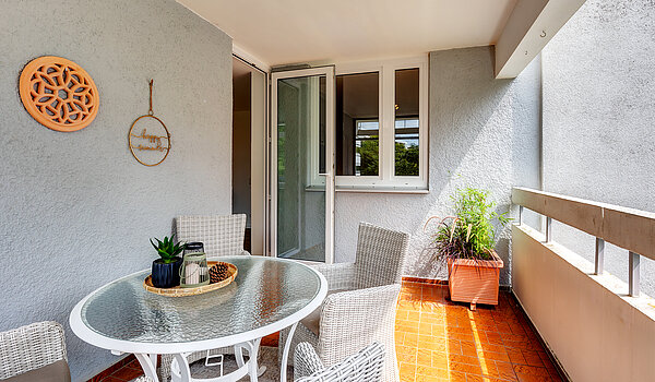 Etagenwohnung mit 3 Zimmern | Unterhaching | 70421 | ...Loggia