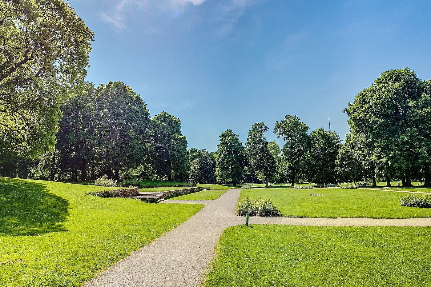 Etagenwohnung mit 1 Zimmer | München-Schwabing | 2109ML1 | Erholung im Luitpoldpark