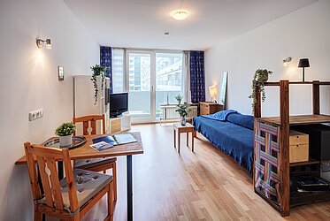 Au-Haidhausen: Möbliertes City-Apartment in Bestlage -frei