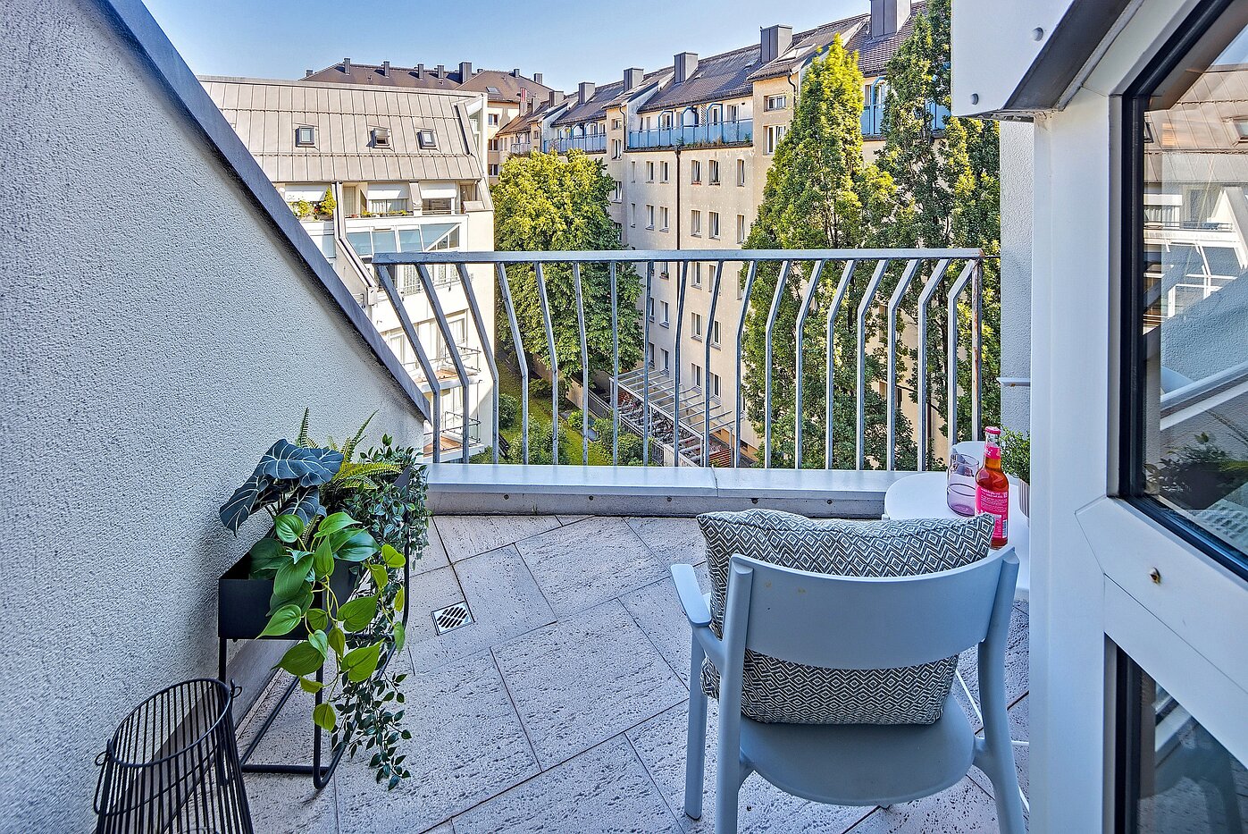 Apartment mit 1.5 Zimmern | München-Maxvorstadt | 70273 | Sonnige Aussichten