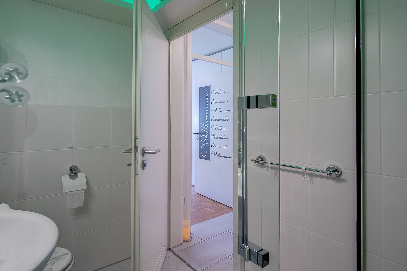 Etagenwohnung mit 1 Zimmer | 700322 | Weiß gefliest