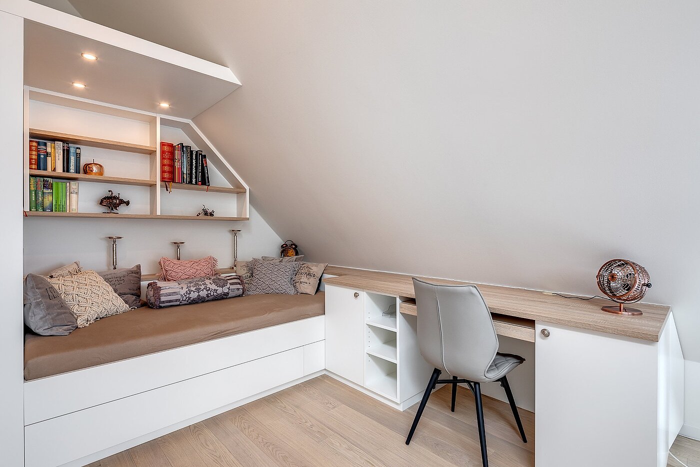 Etagenwohnung mit 2.5 Zimmern | München-Moosach | 2012ML4 | Idealer Homeoffice-Platz